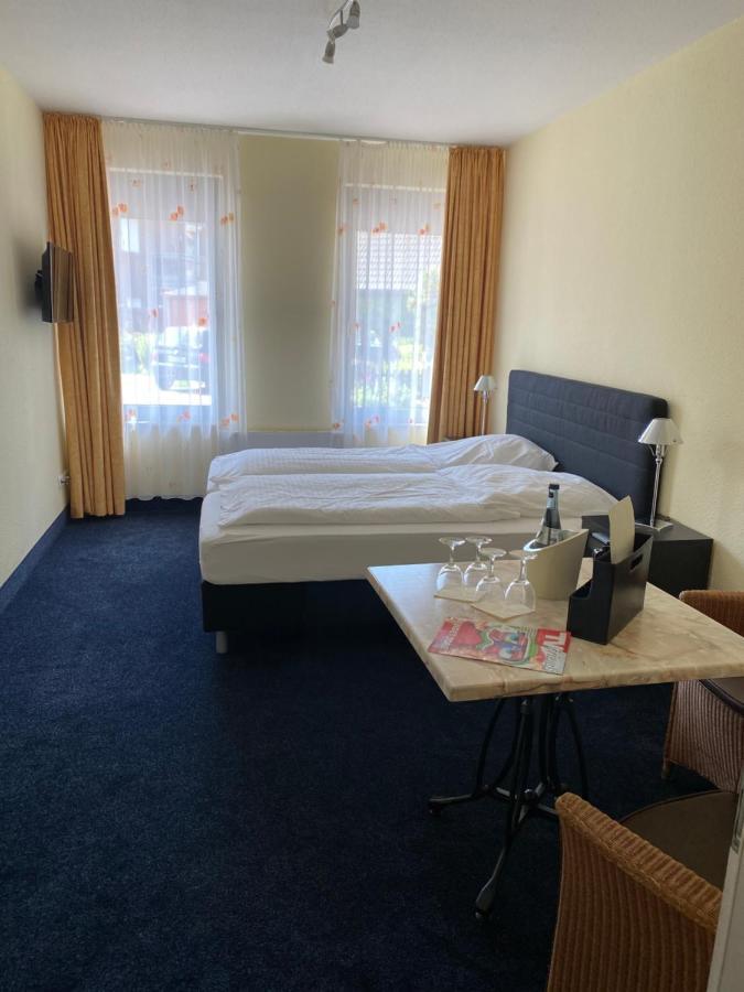 Nordseehotel Benser Hof Am Hafen Bensersiel Ngoại thất bức ảnh