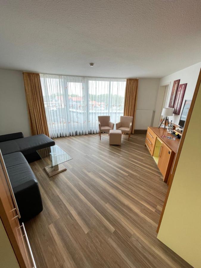 Nordseehotel Benser Hof Am Hafen Bensersiel Ngoại thất bức ảnh