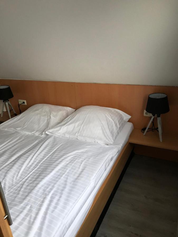 Nordseehotel Benser Hof Am Hafen Bensersiel Ngoại thất bức ảnh