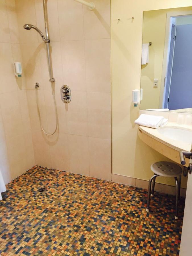 Nordseehotel Benser Hof Am Hafen Bensersiel Ngoại thất bức ảnh